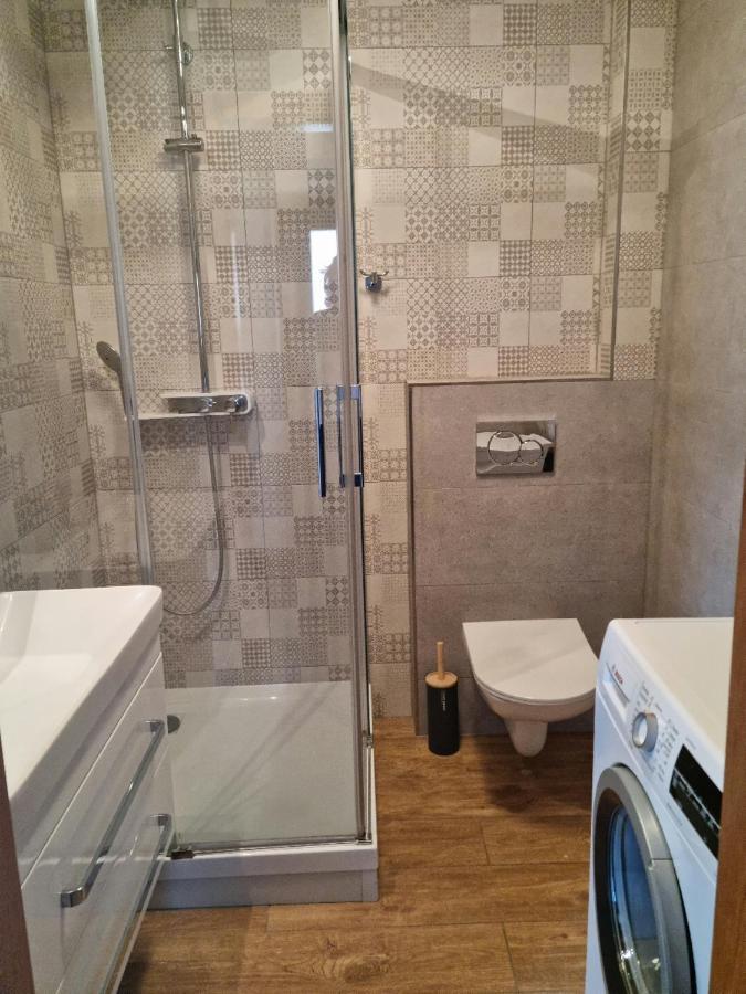Tu I Teraz Apartament Ustka Luaran gambar